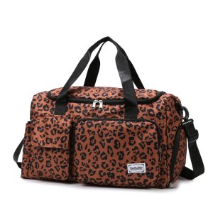 Sac à langer léopard motif marron élégant