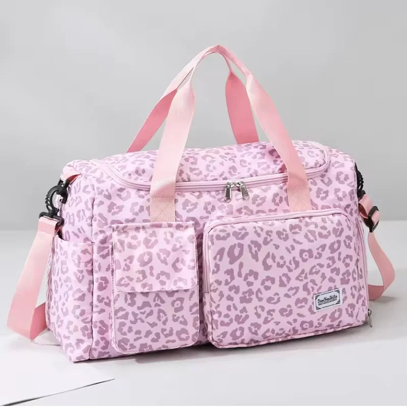 Sac à langer tendance couleur rose imprimé léopard